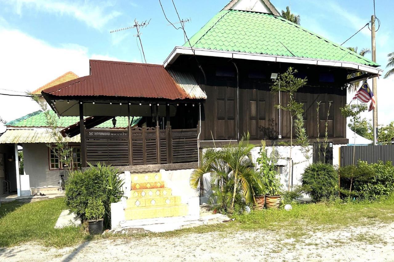 Oyo Home 90495 Homestay Kampung Kota Aur Sungai Petani Zewnętrze zdjęcie